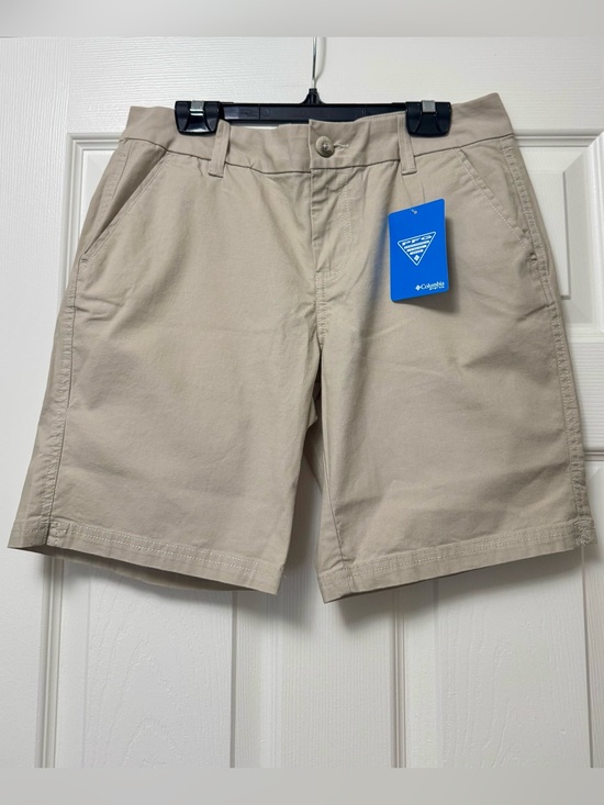 Columbia Pants - Columbia Women's Khaki Stretch Shorts